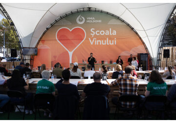 Școala Vinului – ediție cu ateliere tematice noi.Ziua Națională a Vinului promovează cultura vinului