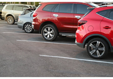 Автогиганты оставили покупателей без миллионов машин