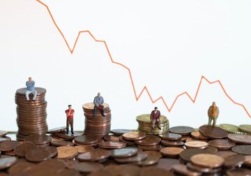 Coface: SUA conduce revenirea globală, economiile emergente rămân în urmă