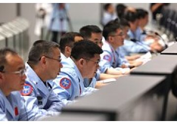 Китай впервые в истории человечества доставил на Землю грунт с обратной стороны Луны