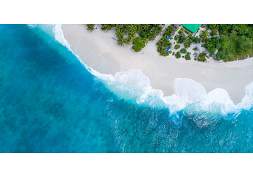 Insulele Maldive interzic fumatul tuturor persoanelor născute după ianuarie 2007, inclusiv turiștilor