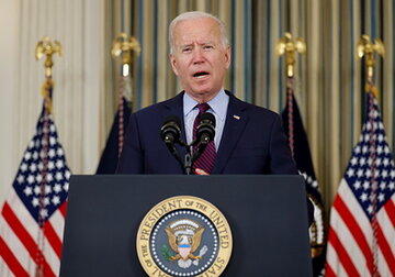 Байден заявил об угрозе дефолта в США