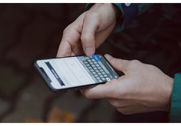 Назван способ распознать слежку смартфона за владельцем