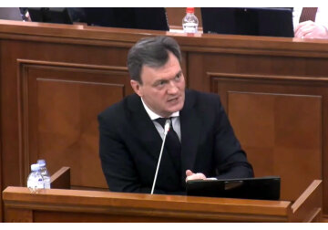 Parliament approved the new government of Moldova