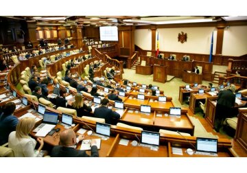 Moldova își va îmbunătăți legislația privind parteneriatele public-privat și va interzice concesionarea întreprinderilor de stat profitabile.