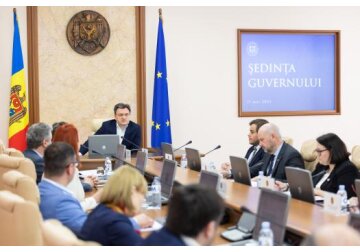 The U.S. will provide an additional $220 million grant to Moldova to strengthen the country's energy security and reduce dependence on Russia.