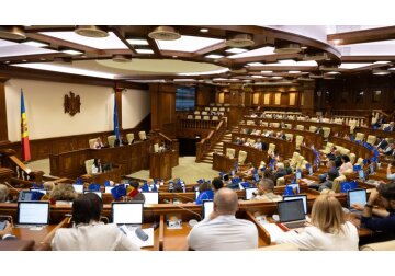 The IMF will provide Moldova with an external state loan of over $170 million through the Resilience and Sustainability Facility. 