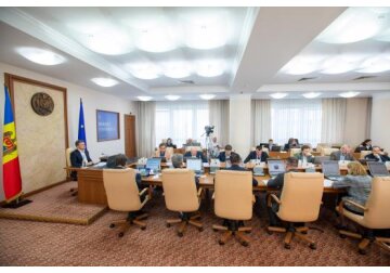 Guvernul a rectificat bugetul de stat pentru anul 2023, reducând veniturile și cheltuielile acestuia cu 497,8 milioane de lei și redistribuind unele componente.