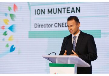 Centrul Național pentru Energie Durabilă a premiat câștigătorii concursului „Eco-Energie Moldova”: 5 câștigători au primit câte 10 mii de euro pentru implementarea ideilor inovatoare