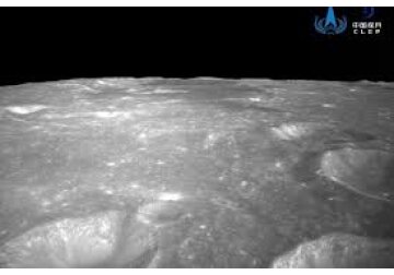 Chinezii au adus în premieră pe Terra mostre de pe fața ascunsă a Lunii