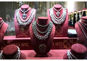 Мировые цены на серебро достигли максимума