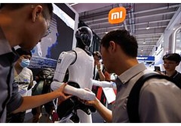 Xiaomi заменит людей роботами