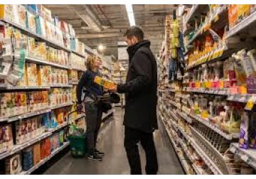 România aduce alimente din străinătate de circa 600 de euro/locuitor. Cum a trecut Spania de la importator de carne la cel mai mare exportator