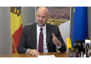 Vladimir Bolea: &quot;Probabil că ar fi logic să interzicem la nivel legislativ cultivarea anumitor culturi în anumite regiuni&quot;.
