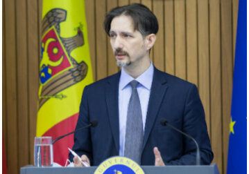 Moldova simplifică procesul de angajare a refugiaților ucraineni.