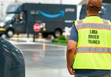 Compania care concediază 30.000 de angajați. Inteligența artificială accelerează cel mai mare val de disponibilizări