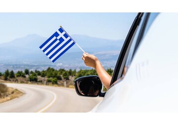 Gestul banal care îți poate aduce în Grecia o amendă de mii de euro și suspendarea permisului pe un an