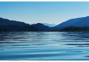 Человечество вызвало сокращение объема воды в половине озер мира за 30 лет