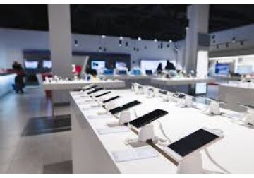 Cum arată topul vânzărilor de telefoane în Europa. Samsung este lider în clasamentul general, dar Apple conduce în Germania, iar Xiaomi, pe piața spaniolă