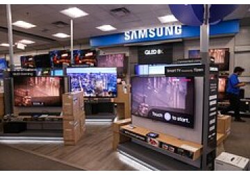 Samsung выпустит смартфон с тремя экранами
