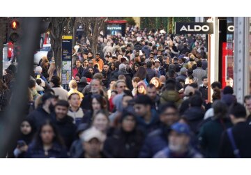 Boxing Day shoppers up by nearly 40% but still lower than before pandemic