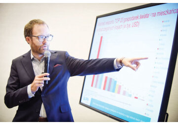 În timp ce extinderea geografică a zonei euro s-a oprit la Croaţia, şefii băncilor centrale din Vest se pregătesc să ducă euro pe tărâmul digital. Vor fi astfel forţate România, Ungaria şi Polonia să-şi creeze propriile monede digitale?