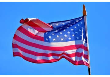 Economia SUA nu riscă recesiunea în pofida pierderii de 11 miliarde de dolari provocate de blocajul guvernamental, spune secretarul Trezoreriei