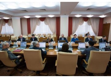 Фермеров обяжут предупреждать пчеловодов о планах по обработке сельхозугодий средствами защиты растений через электронное приложение BeeProtect.