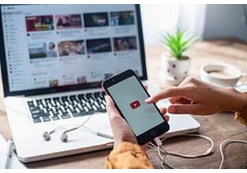 YouTube перестанет работать на миллионах iPhone