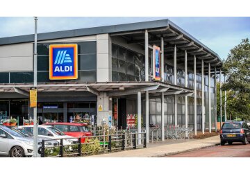 Aldi to create 6,000 new jobs as it expands number of shops