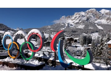 Jocurile Olimpice de iarnă: 1.800 de metri de pizza, o tonă de brânză Grana Padano... "Dacă am stivui toate tăvile folosite pentru fiecare masă în fiecare zi, acestea ar forma un turn de 60 km"