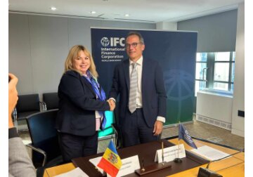 BNM a semnat un acord de cooperare cu Corporația Financiară Internațională (IFC) pentru dezvoltarea serviciilor financiare digitale