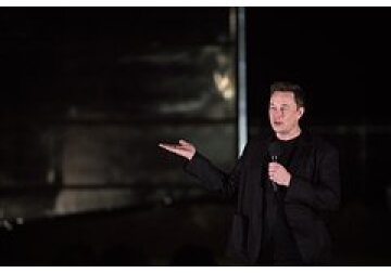 Билл Гейтс призвал Илона Маска не летать на Марс