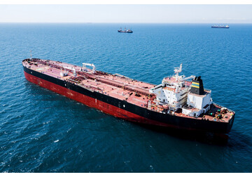 Танкеры, перевозящие топливо в Европу, сменили маршрут из-за конфликта на Ближнем Востоке