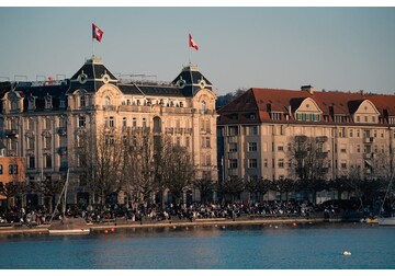 Firmele elvețiene sunt în alertă maximă, pe măsură ce se apropie termenul-limită pentru noile tarife americane