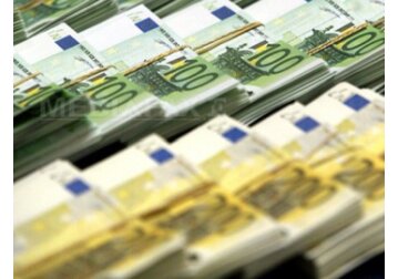 Prima veste bună după doi ani de creştere a preţurilor: Inflaţia din zona euro a scăzut la cel mai redus nivel din ultimii doi ani, ceea ce înseamnă că BCE nu va mai trebui să majoreze dobânzile
