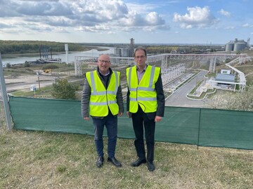 The new German Ambassador to Moldova, Hubert Knirsch, get acquainted with the infrastructure and current activities of the Giurgiulești port