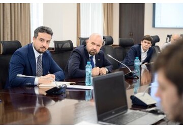 Молдова адаптирует правила в области дорожного транспорта к стандартам ЕС и внедрит в национальное законодательство 14 европейских регламентов для создания современной, европейской и единой правовой базы в этой сфере.