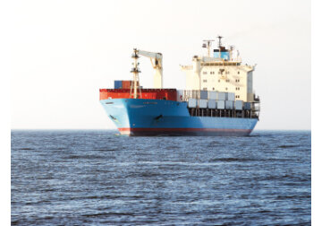 Fenomenele meteo extreme cauzează probleme navigaţiei maritime: Canalul Panama este blocat din cauza secetei, iar specialiştii avertizează că perturbările se vor înmulţi.