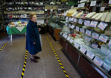 Италия погрязла в рекордных долгах