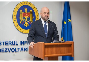 Pentru participarea la programul de modernizare a drumurilor locale „Europa este aproape” au fost depuse 579 de cereri, iar valoarea totală a proiectelor este de 2,6 miliarde de lei