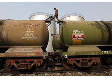 Замещение российской нефти признали опасным для Индии