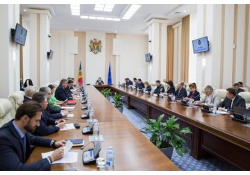 Guvernul va propune Parlamentului prelungirea stării de urgență declarată în Republica Moldova cu încă 60 de zile, începând cu 25 aprilie.