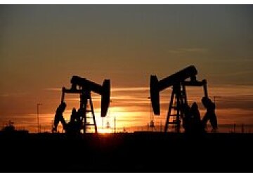 Саудовская Аравия продлит сокращение добычи нефти до конца года