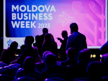 În Moldova a început ediția aniversară ”Moldova Business Week 2025”: investitorilor locali și străini li se prezintă oportunitățile de investiții din Moldova