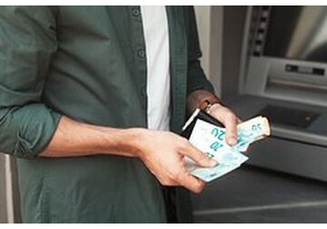 Еврокомиссия подтвердила готовность Болгарии перейти на евро с начала 2026 года