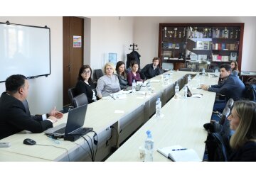Moldova studiază experiența României în tranzacționarea VMS și creează condiții optime pentru ca cetățenii să investească în aceste instrumente financiare