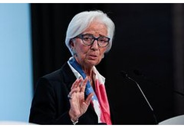 Лагард уйдет с поста главы ЕЦБ до истечения срока полномочий