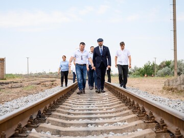 Pe tronsonul feroviar Cantemir-Fălciu continuă lucrările de reabilitare a legăturii feroviare între Moldova și România