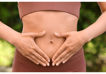 Современная пища вызывает эволюцию кишечных бактерий, выяснили ученые